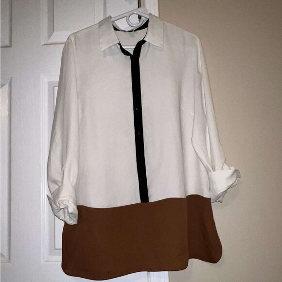 83. TalbotsāCream andĀ Tan Color Block Button Down Blouse L - Picture 6 of 6